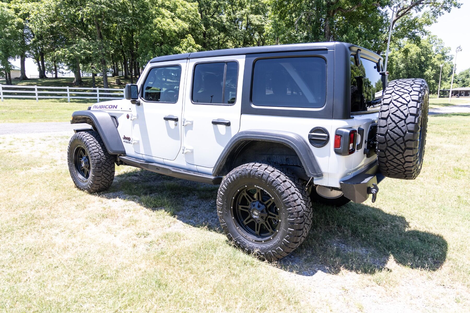 Rough Country 3.5 Inch Lift Kit C/A Drop FR D/S M1R Jeep Wrangler Unlimited (24-26)